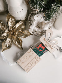 Present Gift Card Holder